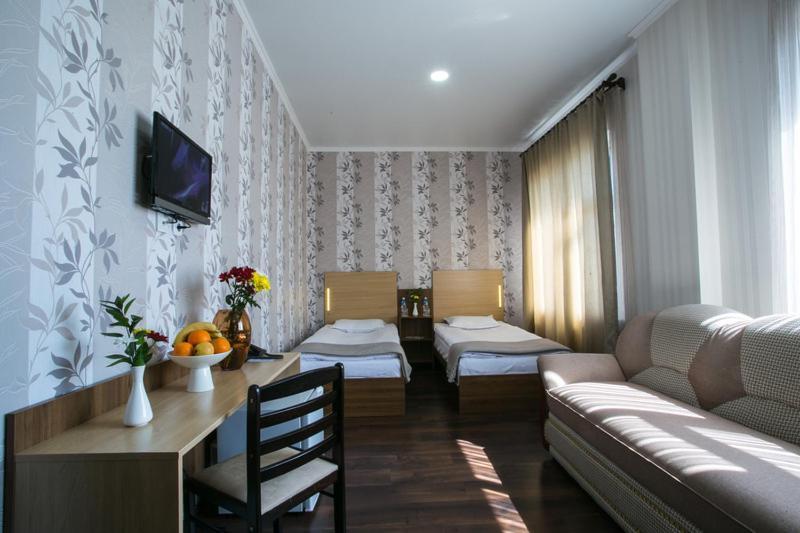 Shah Palace Hotel Bishkek Habitación foto